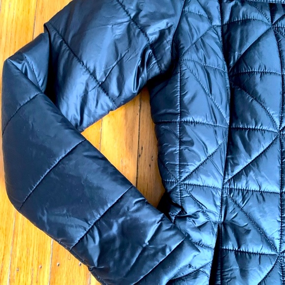 The North Face Women's Insulated Arlayne Jacket size S - Picture 6 of 8